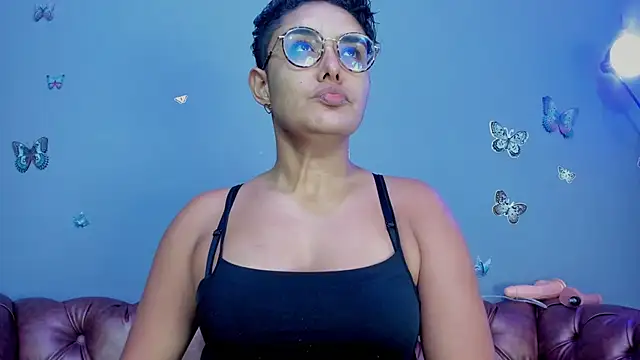 Snapshot of Kaira_mosse chatting on 11/26/25, 11:55 Kaira mosse online show from 11/26/25, 11:55