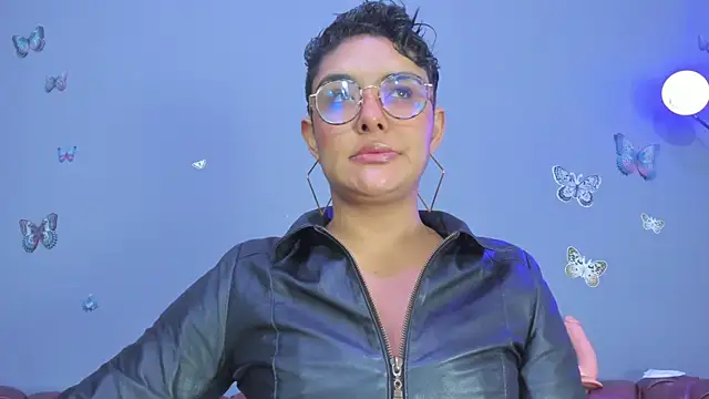 Kaira mosse online show from 01/11/26, 11:48