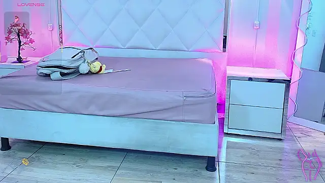 Brendda tay online show from 02/11/26, 03:22