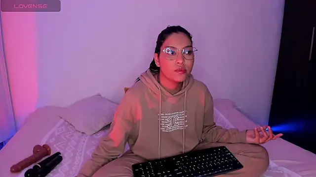 AnneteLynch online show from 03/06/26, 11:12