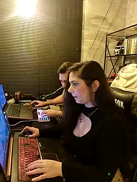 CoelhinhaGostosa online show from 12/04/25, 07:06