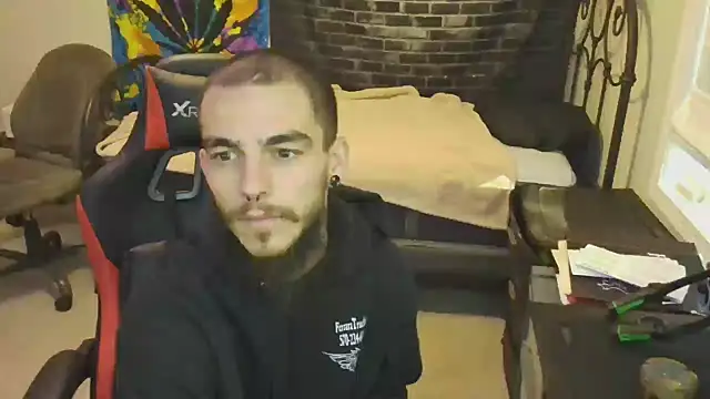 XMeF10 online show from 01/28/25, 08:47