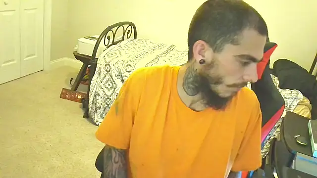 XMeF10 online show from 02/03/25, 03:42