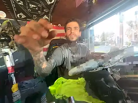 XMeF10 online show from 01/13/26, 04:12