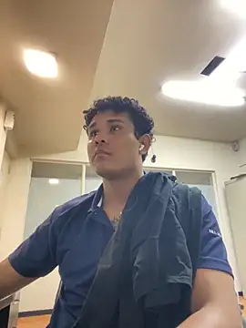 Brencuz online show from 09/18/25, 05:04