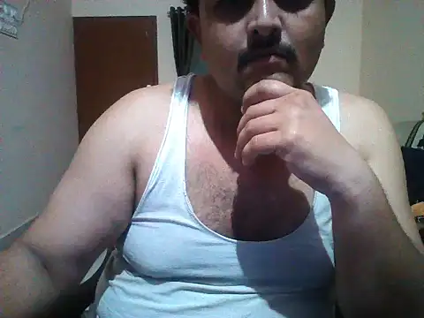 Akhil3290 online show from 05/13/26, 06:05