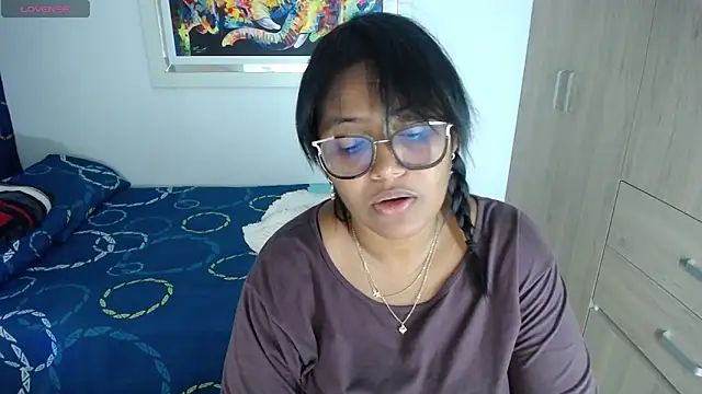 miajoseph  online show from 01/26/25, 03:59