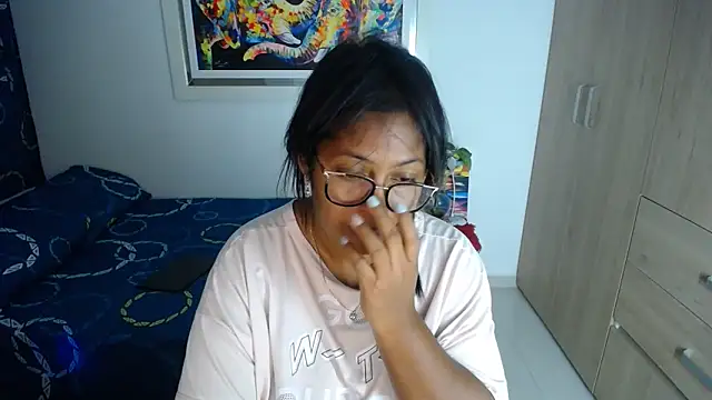 miajoseph  online show from 01/26/25, 06:59