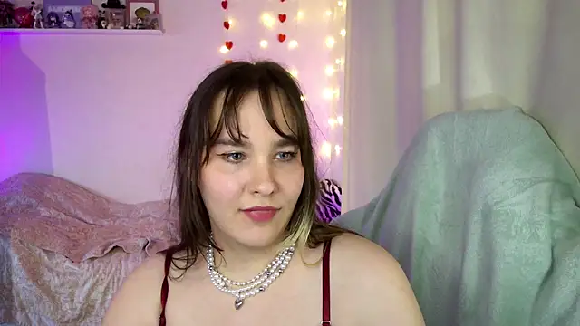 Snapshot of Rosie_Nana chatting on 09/10/25, 06:19 Rosie Nana online show from 09/10/25, 06:19