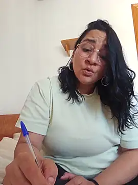 paulinaDiaz1 online show from 05/20/26, 01:06