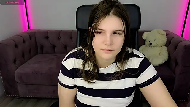 Ruyjin Choi online show from 01/06/26, 10:52