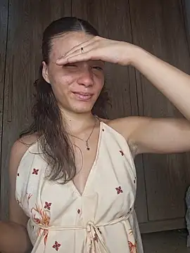 HelenHoltz online show from 12/16/25, 07:19