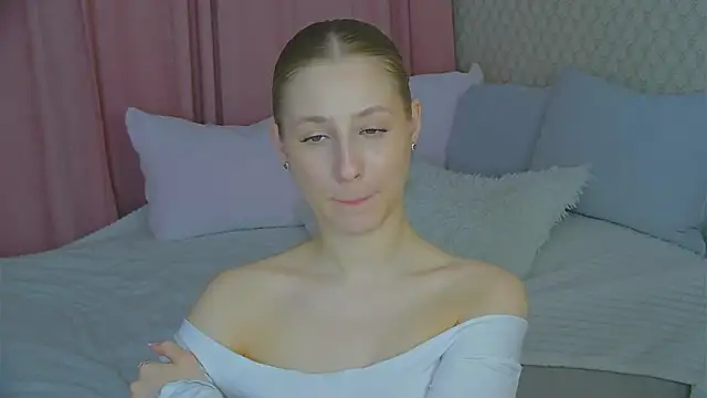 BritneyCruze online show from 03/21/25, 11:01