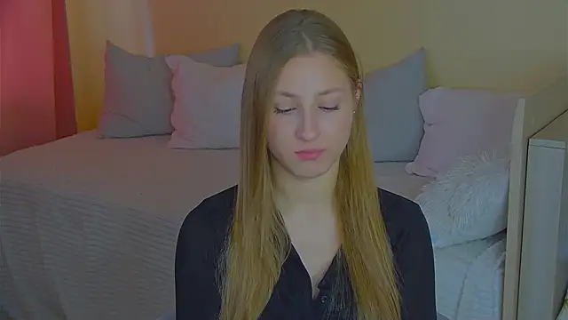 BritneyCruze online show from 09/26/25, 08:29