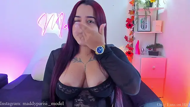 MaddyParisi online show from 04/04/26, 06:55