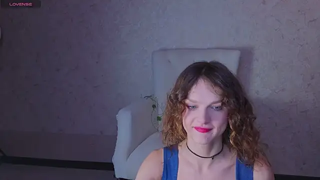 Snapshot of Soo_dreamy chatting on 10/04/25, 01:25 Soo dreamy online show from 10/04/25, 01:25