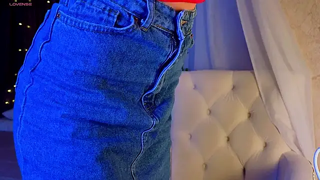 Snapshot of Soo_dreamy chatting on 10/12/25, 01:26 Soo dreamy online show from 10/12/25, 01:26