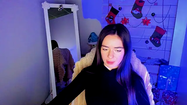 Bella XO online show from 12/17/25, 08:20