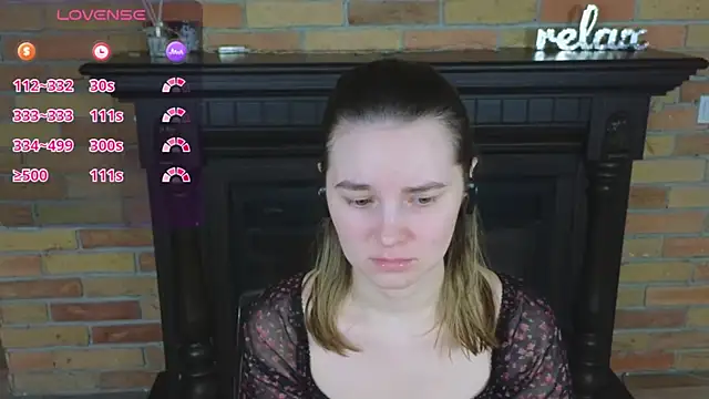 Ellie Sunset online show from 04/13/26, 08:20