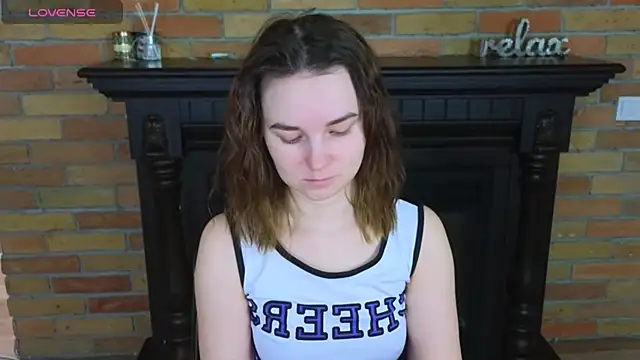 Ellie Sunset online show from 04/15/26, 07:48