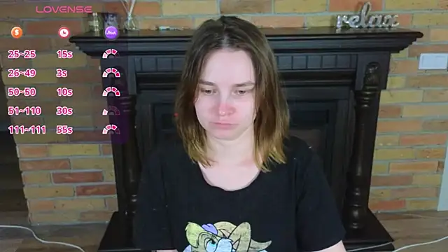 Ellie Sunset online show from 05/17/26, 08:16