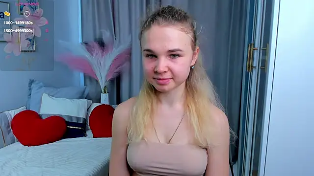 Snapshot of OdetteHarwick chatting on 10/17/25, 07:22 OdetteHarwick online show from 10/17/25, 07:22