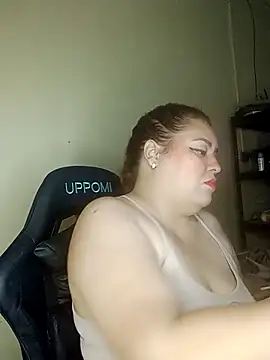 LilithDemikov23 online show from 04/21/26, 12:45