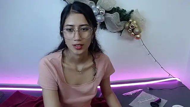 Snapshot of KaitlynLoveCam chatting on 01/07/25, 06:16 KaitlynLoveCam online show from 01/07/25, 06:16