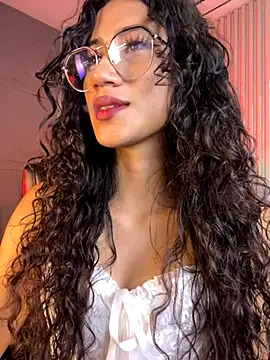 KaitlynLoveCam online show from 11/28/25, 11:40