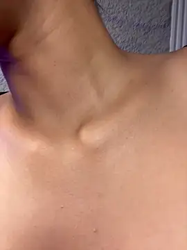 KaitlynLoveCam online show from 04/13/26, 11:10