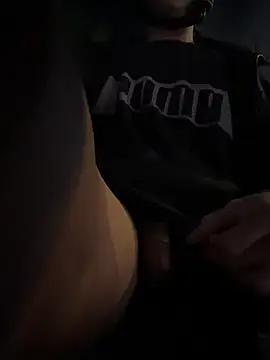 frnk30151 online show from 10/29/25, 12:40