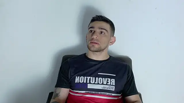 Sexy Alejandro  online show from 05/12/26, 08:44