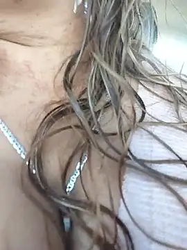 Laura-Hernandez online show from 01/07/26, 03:25