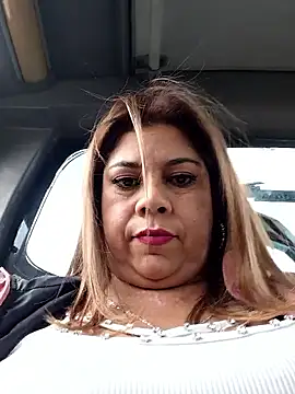 Laura-Hernandez online show from 04/10/26, 03:39