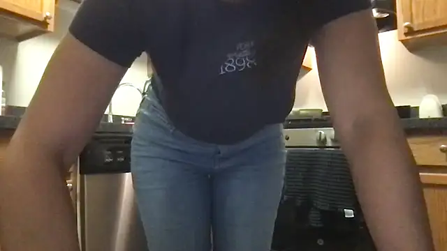 Snapshot of bigb00tyjudyyX chatting on 10/30/25, 01:34 bigb00tyjudyyX online show from 10/30/25, 01:34