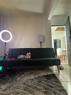 aly golden  online show from 11/27/25, 11:23