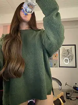 aly golden  online show from 03/21/26, 08:19