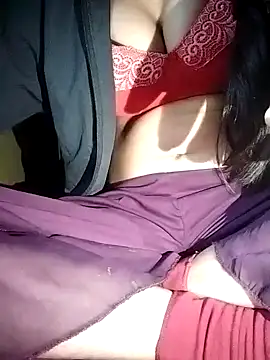 Shanvi Tyagi online show from 12/20/24, 01:58