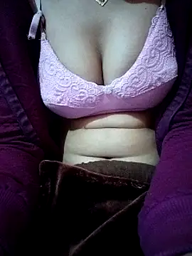 Shanvi Tyagi online show from 01/02/25, 02:00