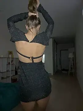 kira proxima 02 online show from 02/11/25, 04:44