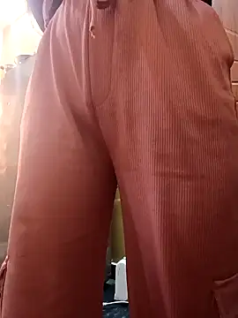 Snapshot of Ananya_34 chatting on 02/05/25, 10:08 Ananya 34 online show from 02/05/25, 10:08