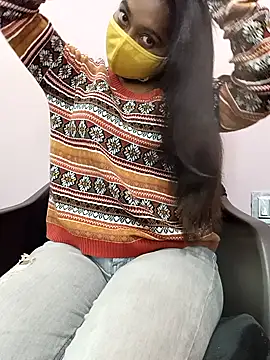 Snapshot of Ananya_34 chatting on 02/18/25, 09:43 Ananya 34 online show from 02/18/25, 09:43