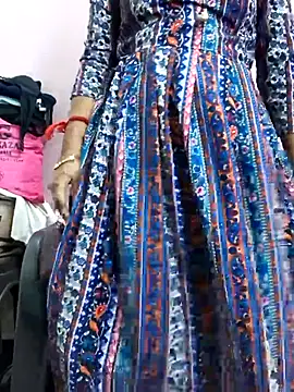 Snapshot of Ananya_34 chatting on 10/25/25, 03:14 Ananya 34 online show from 10/25/25, 03:14