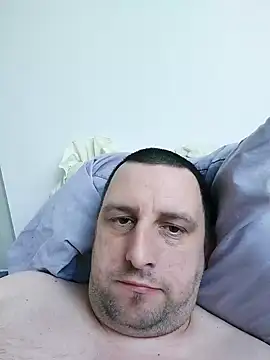 HE-M123 online show from 09/30/25, 07:57