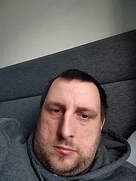 HE-M123 online show from 04/05/26, 06:27