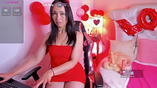 Snapshot of AliceLamore chatting on 02/14/25, 06:40 AliceLamore online show from 02/14/25, 06:40