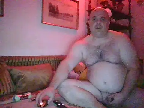 Snapshot of ChristianMouth chatting on 12/19/24, 09:17 ChristianMouth online show from 12/19/24, 09:17