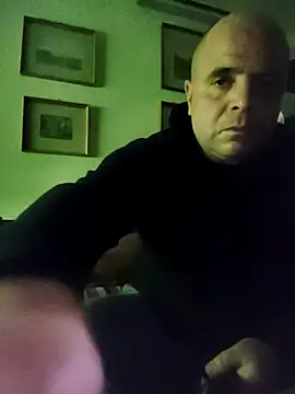 Snapshot of ChristianMouth chatting on 10/19/25, 04:51 ChristianMouth online show from 10/19/25, 04:51