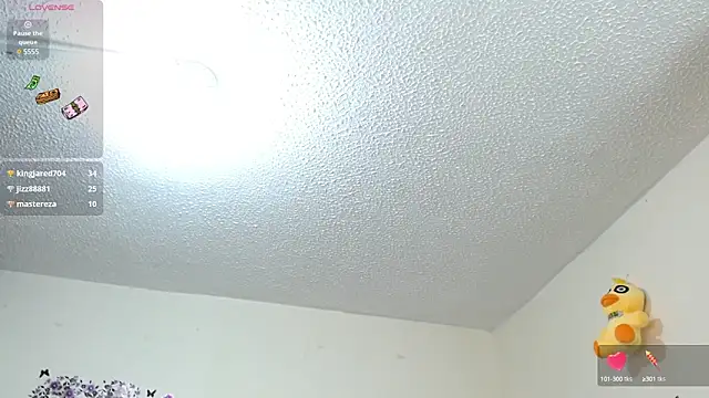 Snapshot of jeff_and_jade chatting on 03/15/25, 01:07 jeff and jade online show from 03/15/25, 01:07