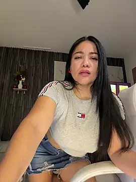 Abril10  online show from 02/18/26, 02:35